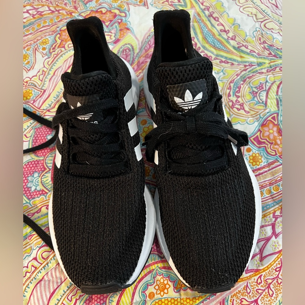 Adidas Run Swift